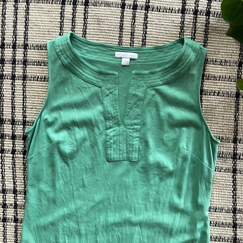 New York & Co shift dress